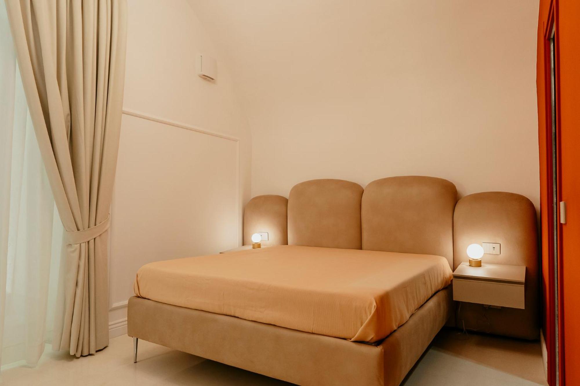 Luxury Apartment-Quartieri Spagn By Alux38 那不勒斯 外观 照片
