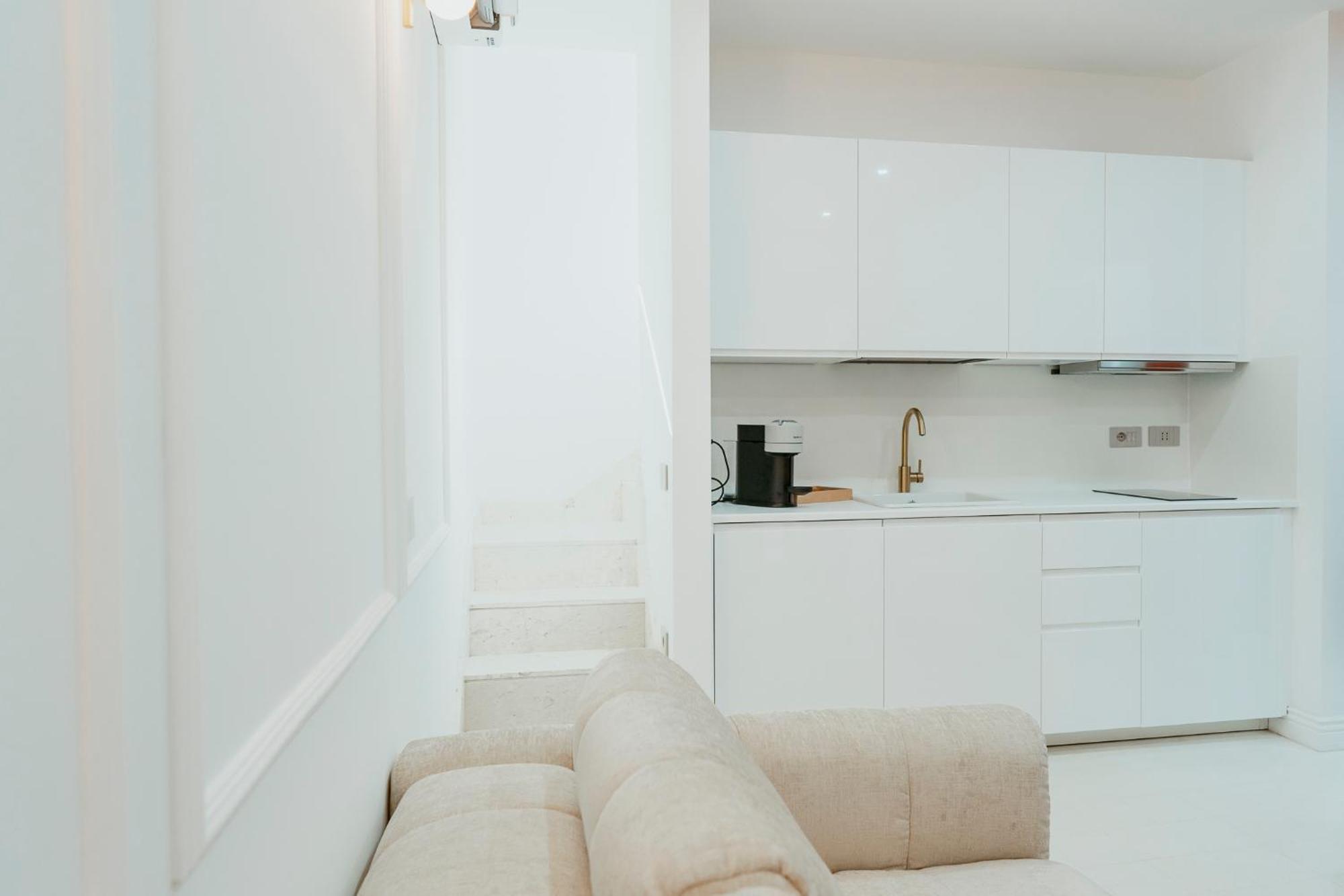 Luxury Apartment-Quartieri Spagn By Alux38 那不勒斯 外观 照片
