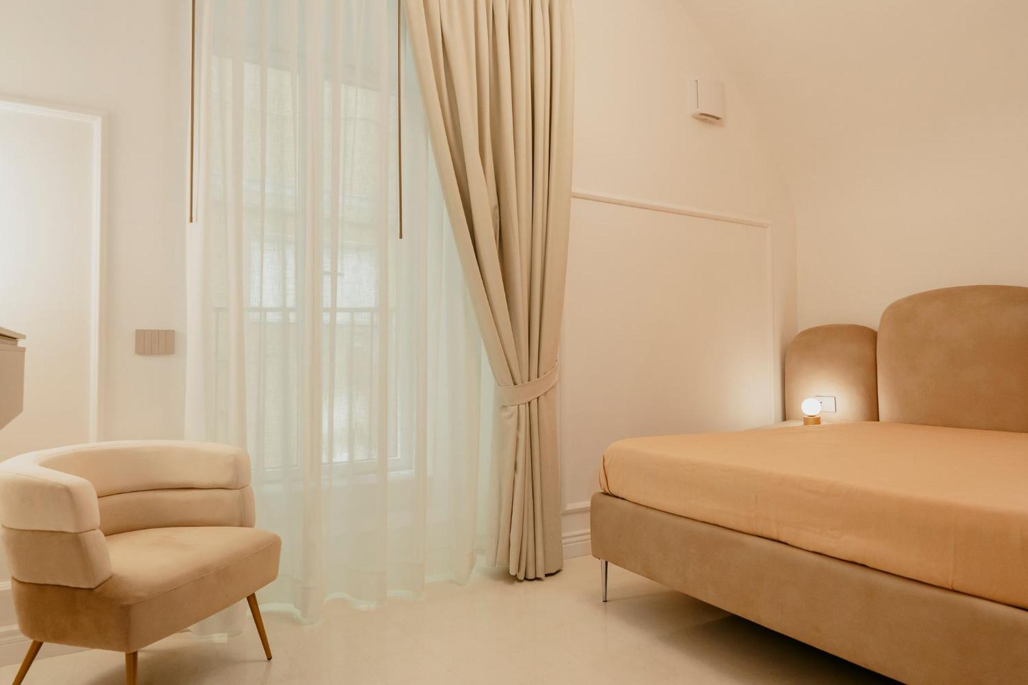 Luxury Apartment-Quartieri Spagn By Alux38 那不勒斯 外观 照片